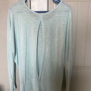 Long sleeve activewear tee